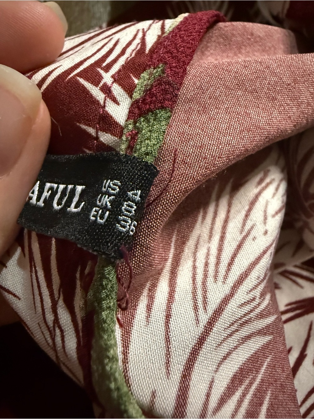 Zaful Women’s Burgundy Tropical Palm Print Wrap Mini Skirt Size Small US 4 - Picture 5 of 8